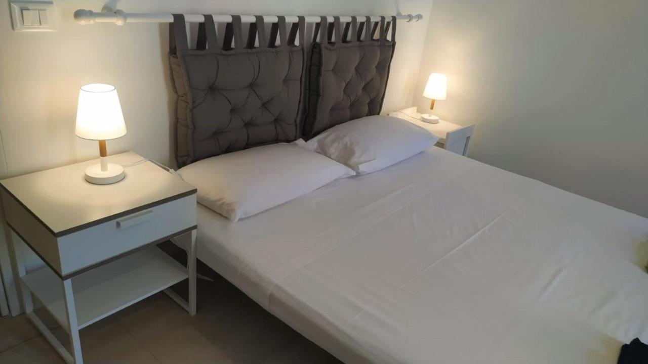 Confortevole Appartamento Vicino Al Centro Lecce Zewnętrze zdjęcie